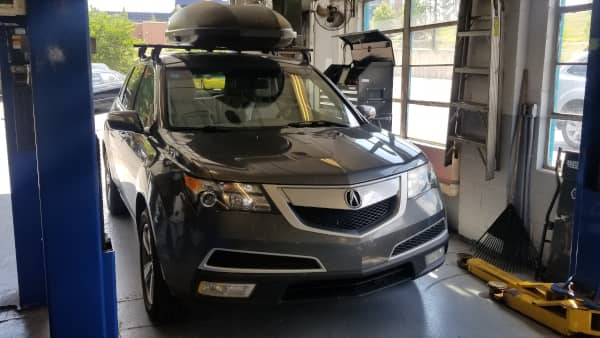 Acura Oil change service in Ann Arbor, MI