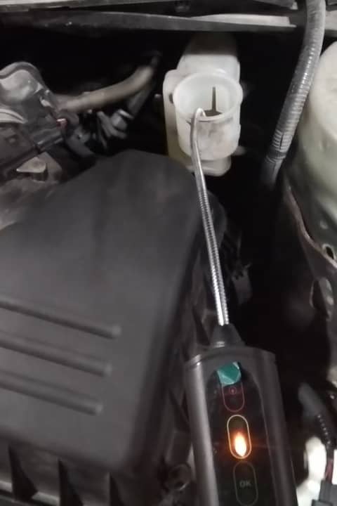 Measuring brake fluid moisture content on 2008 Toyota Avalon