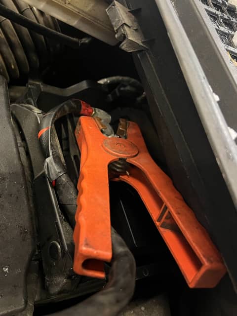 2015 Ford Escape battery location makes battery replacement difficult and time consuming