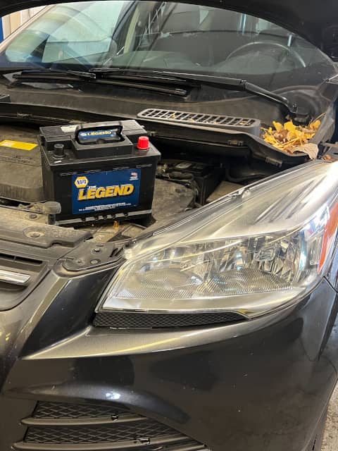 2015 Ford Escape battery replacement. NAPA batteries are good quality, reasonably priced, and a good warranty.